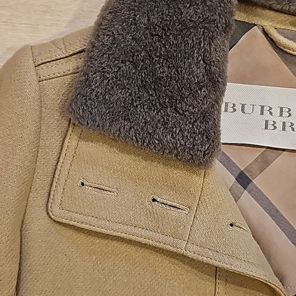 Burberry Brit 70% wool coat size 10 camel color. - Picture 3 of 16